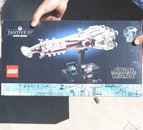 LEGO Star Wars: Tantive IV (75376) 654pcs 18+ Display Stand, Box