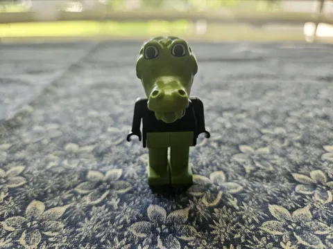 LEGO Fabuland Clive Crocodile Very Good Condition. FAB4C