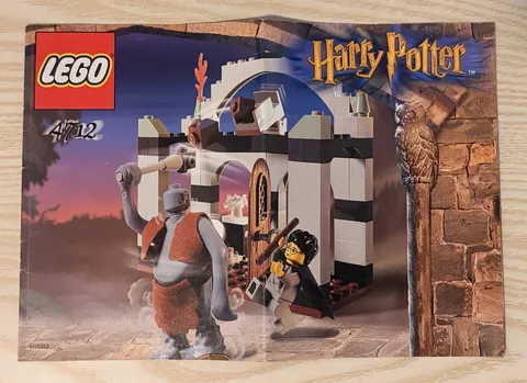 Lego Instruction Manual: Harry Potter Troll On The Loose (4712)