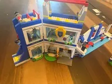 LEGO CITY: Police Training Academy (60372)