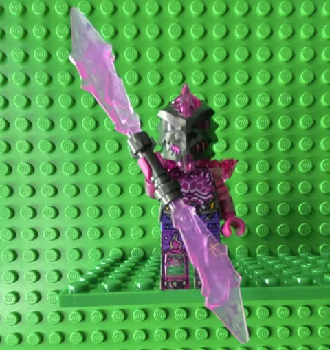 LEGO Minifigure Purple Crystal Armor Helmet w/ Trans-Purple Sword & Blades
