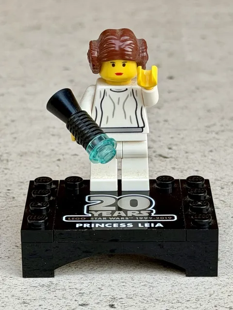 LEGO Star Wars Minifigure - Princess Leia 20th Anniversary w/ Stand (sw1022)