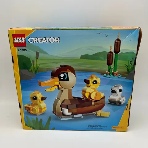 Lego 40885 Creator Duck Family 2026 Bird Duckling Damaged Creased Box Included