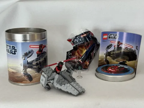 SDCC Lego Star Wars Darth Maul’s Mini Sith Infiltrator Tin Can 420/1000 Complete