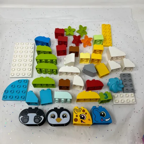 LEGO DUPLO Block Lot -Unique Color, Printed Animal Blocks, Flowers 42 Pieces