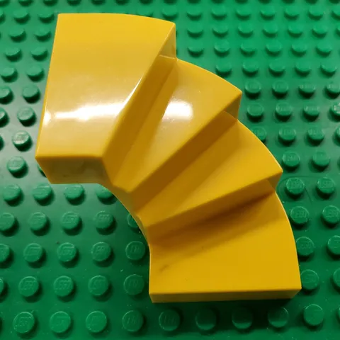 Lego 28466 Stairs 6x6x4 Curved YELLOW
