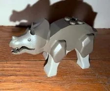 LEGO Dark Gray, Light Gray Legs Triceratops Dino 5975 Tricera02 Adventure Island