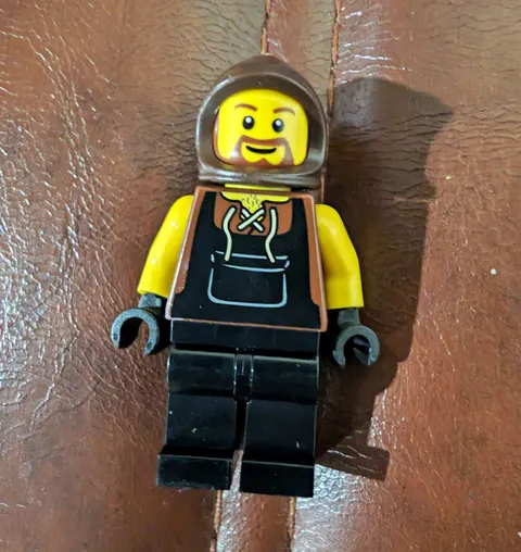 LEGO Kingdoms - Blacksmith with Brown Beard Minifigure cas467