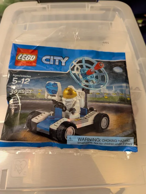 LEGO CITY 30315 Space Utility Vehicle Polybag. New. Sealed.