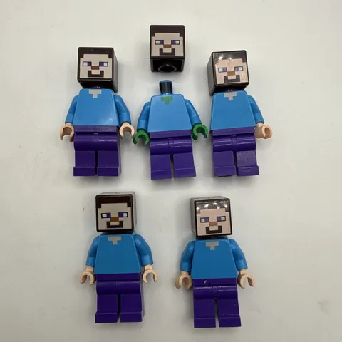 LEGO Minecraft Steve Minifigure Lot of 5 + Extra Head Blue Purple Figures