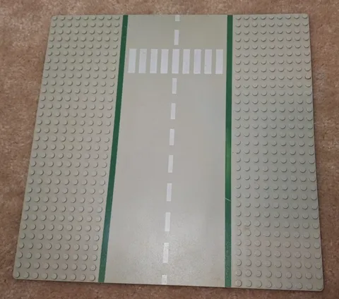 LEGO Base Plate 32x32 Straight Road W/ Crosswalk