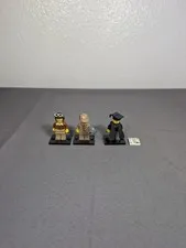 Lot Of 3 Lego Minifigures With Accessories : Detective, Pilot, Graduate Lot #2