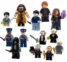 LEGO 76417 : Harry Potter Gringotts Minifigures Never Assembled