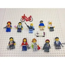 LEGO Minifigure Mixed Lot 10 City Town Townspeople People W/ Accessories #2
