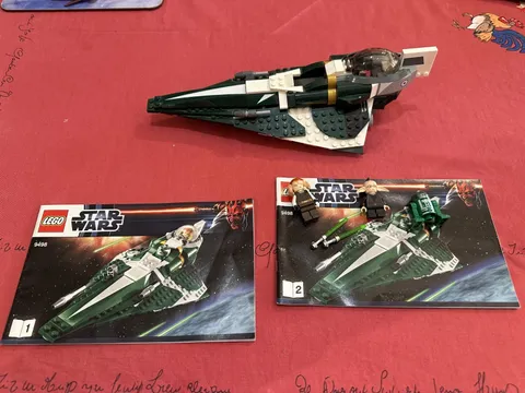 Lego Star Wars - Saesee Tiin's Jedi Starfighter #9498 inc minifigures and manual