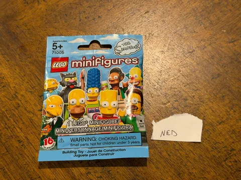 LEGO The Simpsons Series 1 Collectible Minifigures 71005 - Ned Flander  (SEALED)