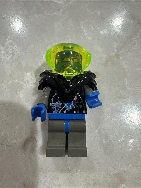 LEGO Space, Insectoids: Captain Wizer UNPRINTED LEGS, sp029, 6969