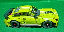 LEGO TECHNIC: Ford Mustang Shelby GT500 Friction Car Green 98% Complete READ