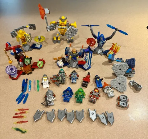 LEGO Nexo Knights Sets, Minifigs, And Extras