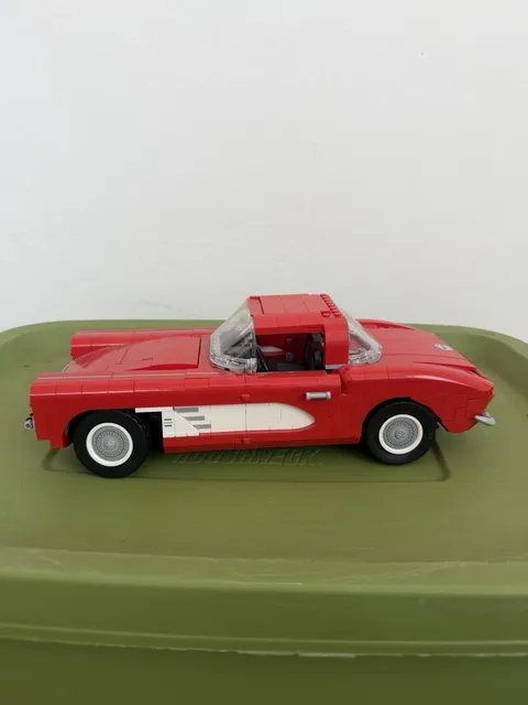 LEGO Icons Chevrolet Corvette 10321