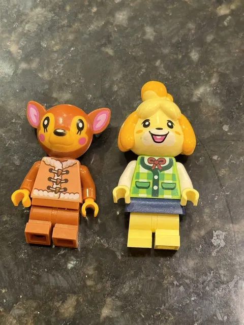 2024 LEGO Animal Crossing #77049 “Isabelle” & “Fauna” Minifigures