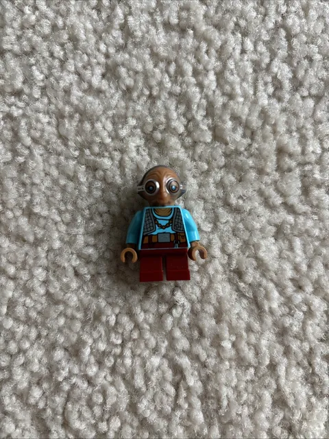 Lego Star Wars Maz Kanata Minifigure SW0703 From Set 75139 - 3H