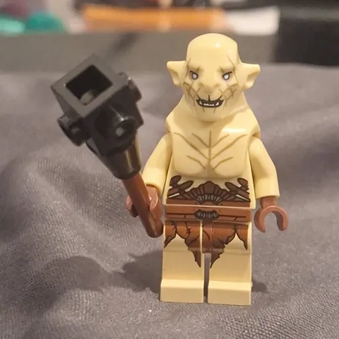 LEGO Azog Minifigure w/ Black Hammer Accessory, No Hook hand.(The Hobbit)