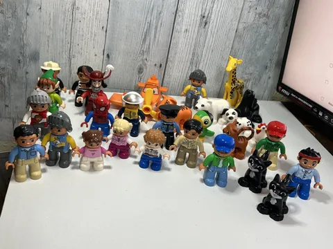 LARGE Lego Duplo Animal & Figure Lot - Spidey, Peter Pan, and others. 27 figures