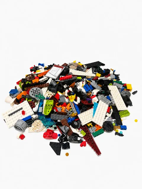 2 POUNDS OF LEGOS random sets X1