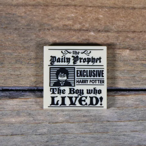 LEGO Harry Potter Tan Tile 2 x 2 Newspaper 'The Boy who Lived' Pattern 3068pb115
