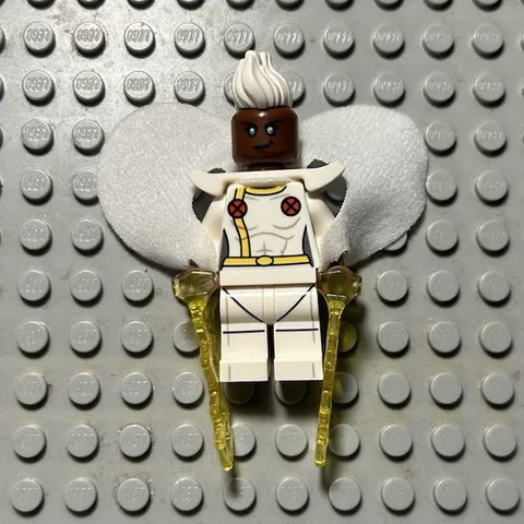 LEGO Storm Minifigure White Suit w/ Cape Lightning White Hair Gray Wings
