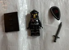 LEGO Series 7 Collectible Minifigures 8831 Evil Knight Complete w/ Shield