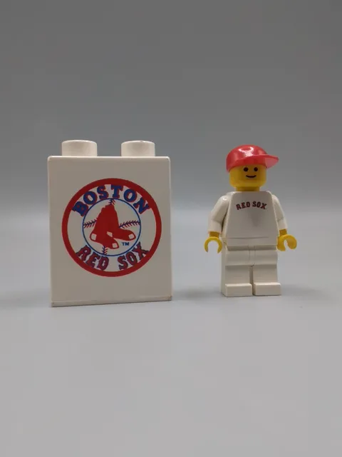 LEGO MLB Baseball Boston Red Sox Minifigure 1999 Fenway Park+Limited Duplo Brick
