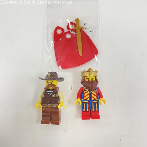 2x LEGO Series 13 Minifigures; Classic King col195, Sherriff col196