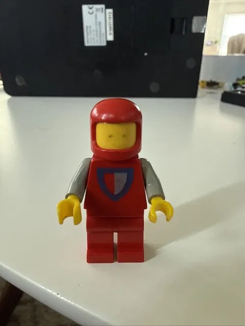 LEGO Castle Knight Minifigure Red Blue Shield Helmet Yellow Hands Arms