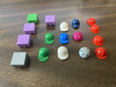 LEGO 17 Minifigure Caps and Helmets, Minecraft, Construction, Baseball, etc