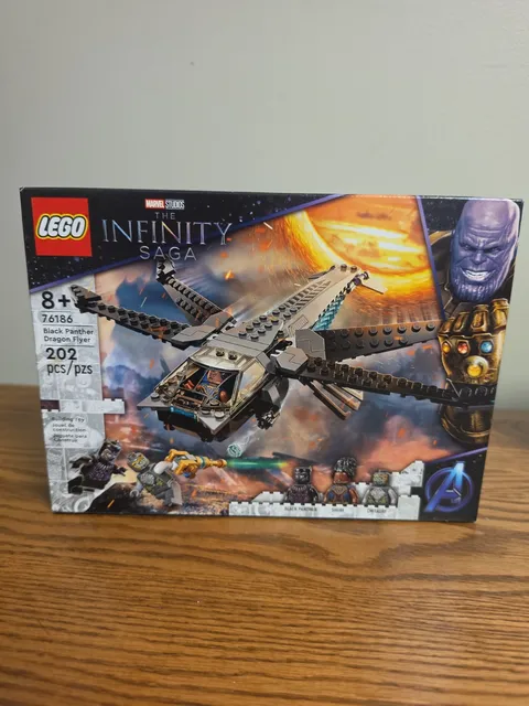 LEGO Super Heroes: Black Panther Dragon Flyer (76186) New in Sealed Box