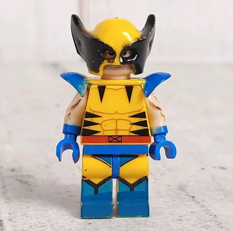 LEGO Marvel Series 2 Custom Wolverine - Collectible Minifigure 71039 - USED