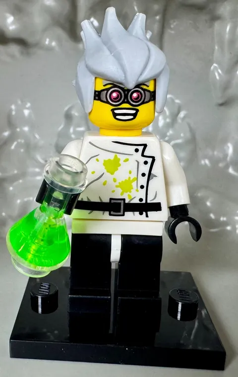 LEGO 8804 CMF Series 4 Crazy Scientist Minifigure col04-16 Complete Monster