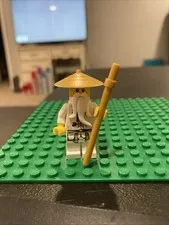 LEGO Ninjago Minifigure Sensei Wu - Pearl Gold Hat, Staff 9450 70505 Rise Snake
