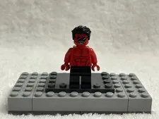 LEGO Marvel Super Heroes Red Hulk Minifigure 