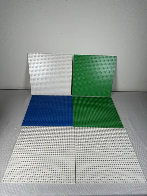 LEGO Classic 32x32 Baseplate Lot of 6 Green White Blue