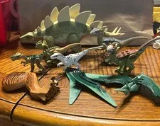 Lego Dinosaur Lot Of Assorted Dinosaurs& Pieces