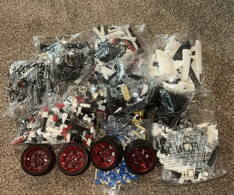 LEGO Wheel 56mm D. X 34mm & Tire 68.8 x 36 ZR R017-1 01 CADA (4) + Bonus Legos
