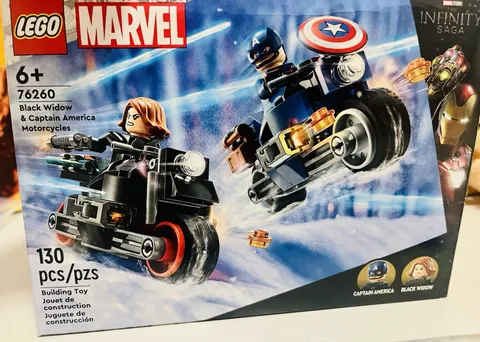 LEGO Marvel Black Widow & Captain America Motorcycles set (76260)