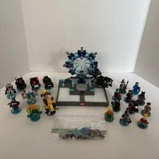 Lego Dimensions Minifigures Mixed Lot W/ Stands, Vehicles, Pieces *SEE PICTURES*