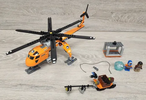 Lego City 60034 Arctic Helicrane INCOMPLETE Missing 5 Pcs NO MANUAL OR BOX READ