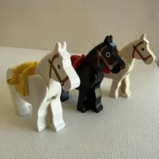 Vintage Lego Horse Lot of 3 w/ Saddles! Castle Classic Black White Tan Horses