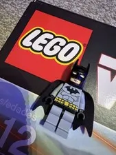 LEGO 7782 - Batman - 2006, Light Bluish Gray Suit, MiniFigure. Great condition 