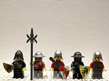 LEGO Castle: Kingdoms Minifigure Lot w/ Lion & Dragon Knights - Read Description
